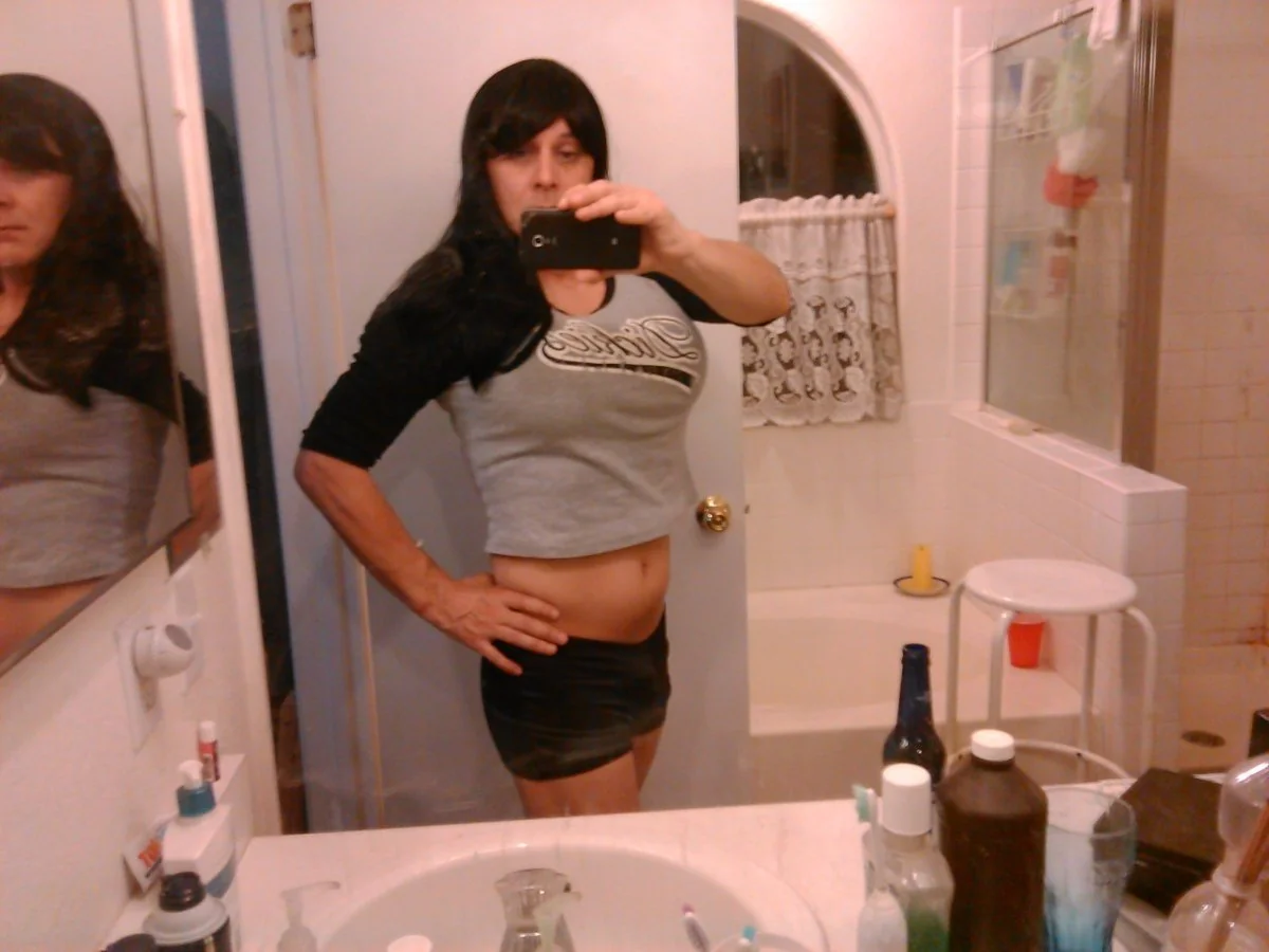Claudia98 image 1